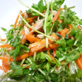 yukanosuke's cooksnap of when they made 超簡単☆豆苗とツナの和え物.
