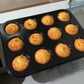 hanausa82's cooksnap of when they made クリームチーズがトロリの簡単マフィン.