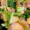 ＊ぽわん＊ぽわん＊'s cooksnap of when they made 豚肉とかぶのとろ旨炒め.