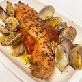 D☆angles's cooksnap of when they made 簡単！鮭とあさりのアクアパッツア風.