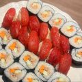 Yokchina's cooksnap of when they made まぐろのづけ風　トマトでマグロ？.
