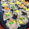 きっかママ's cooksnap of when they made たこ焼きプレートで作る焼しゅうまい.
