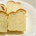 vivianj's cooksnap of when they made ミルクの甘み♡耳までおいしい食パン.