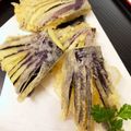 ☆アヤママ☆'s cooksnap of when they made 天婦羅用の茄子の切り方(末広茄子）簡単.