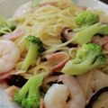 summer0811's cooksnap of when they made ✿❀海老とブロッコリーのパスタ❀✿.