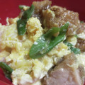 ﾍﾞｰｽﾒｲｸ's cooksnap of when they made 冷凍から揚げで簡単！から揚げとじ丼♪.