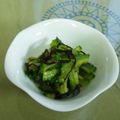 ｃｏｒｏｎ７２'s cooksnap of when they made ゴーヤの塩昆布和え.