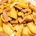 なとか's cooksnap of when they made たけのこ消費術☆たけのこと豚肉の甘辛炒め.