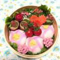 Kotomama☆'s cooksnap of when they made 板かまぼこのお花おにぎり♫チーズ入り.