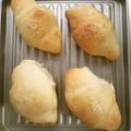みみ母's cooksnap of when they made 塩バターパン(塩パン).