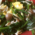さおりん@料理特訓中's cooksnap of when they made ほうれん草としめじの卵炒め.