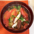 caruga's cooksnap of when they made トマトとしめじのお吸い物.