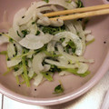 クックFGOSEJ☆'s cooksnap of when they made 簡単！シャキシャキ新玉ねぎと豆苗のナムル.