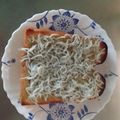瑠依子's cooksnap of when they made オリーブ香るしらすトースト.