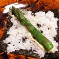 sumomokaka's cooksnap of when they made 朝食やお弁当に　アスパラのり巻き*.