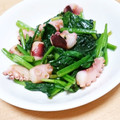 hitomi♪＊'s cooksnap of when they made タコとほうれん草のガーリック炒め.