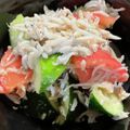 ＊ono＊'s cooksnap of when they made トマトときゅうりとしらすの和サラダ.