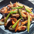 あっこ姉's cooksnap of when they made 鶏肉と新玉ねぎときくらげの中華炒め.