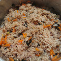 river36's cooksnap of when they made 舞茸と海苔の炊き込みご飯.