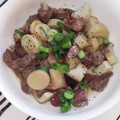4児男子母さんの台所's cooksnap of when they made 砂肝とエリンギのピリ辛炒め.
