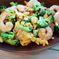 10りい's cooksnap of when they made ブロッコリーとエビと卵のオイスター炒め.
