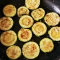 はるいろいちご's cooksnap of when they made れんこんとズッキーニのガーリックソテー.