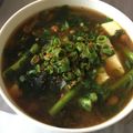 クック78R779☆'s cooksnap of when they made 春菊と豆腐のお味噌汁.