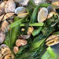 はるもっけ's cooksnap of when they made 簡単！あさりと小松菜のバター炒め.
