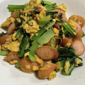 こざい's cooksnap of when they made 簡単♪ウインナーと小松菜の炒め物.