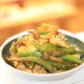 ぽっぽぺぺ's cooksnap of when they made スナップエンドウと豚肉のふわふわ玉子炒め.