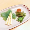 ★ぴよぴよ501★'s cooksnap of when they made 刺身こんにゃく　春の山菜添え.