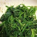 ☆まっちゃみるく☆'s cooksnap of when they made ほうれん草のごま和え 黄金比.