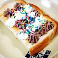 ふうはっちゃん's cooksnap of when they made ❁ホイップとスプレーチョコのトースト❁.