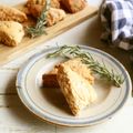 津和野's cooksnap of when they made ローズマリーのお食事スコーン.