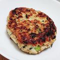 neko柳's cooksnap of when they made 元ステーキ職人のダイエット豆腐ハンバーグ.