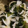 kuragenoie's cooksnap of when they made ワカメ・玉ねぎ梅干しの酢の物♪さっぱり.