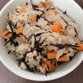 ママ25ヶ月☆'s cooksnap of when they made 舞茸香る☆ひじきの炊き込みご飯.