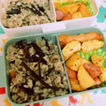 にゃにゃん16's cooksnap of when they made わらびと竹輪の炊き込みご飯.