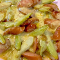 kyun☆'s cooksnap of when they made 苦くない！ウドの皮の炒め物マヨネーズ和え.