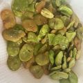 クックBAE51C☆'s cooksnap of when they made 【ミーノ風】そら豆の素揚げスナック.