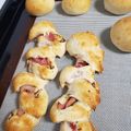 くっきーむすめ's cooksnap of when they made 一つの生地でベーコンエピとミルクフランス.