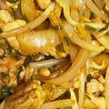 丸いフライパン's cooksnap of when they made ☆簡単☆豚肉ともやし新玉のカレー炒め.