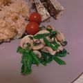 miyamoko's cooksnap of when they made ほうれん草とマッシュルームのチーズ和え.