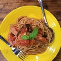 ふらふらさん's cooksnap of when they made 薫製ベーコンとナスのトマトパスタ.