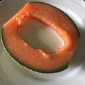 Yokchina's cooksnap of when they made 我が家のメロンの食べ方♪.
