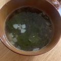 ポメちょん's cooksnap of when they made 焼肉の相棒に絶品！わかめスープ.