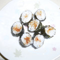 白いぐれーぷ's cooksnap of when they made ✿マヨ醤油でおかか海苔巻き✿.