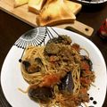 2児ママみきてぃ's cooksnap of when they made 黄金コク旨ボロネーゼ.
