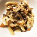 かなちん0807's cooksnap of when they made しめじとちくわの甘辛炒め.