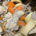 月の影と海's cooksnap of when they made 《ストウブ》手羽元と根菜（筍）の煮物.